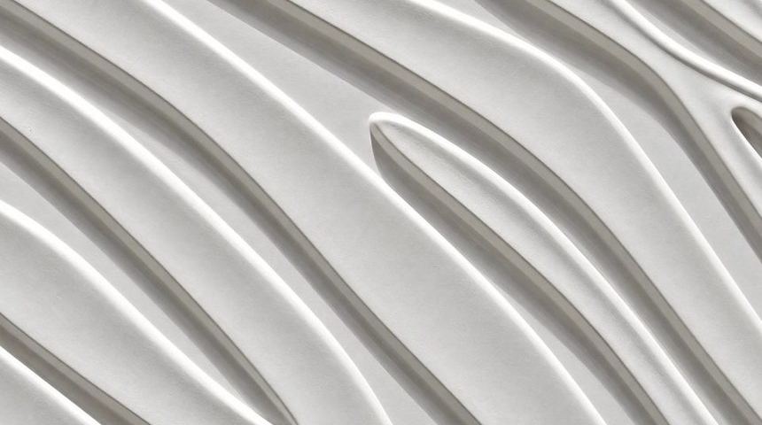 Close view of the Kandes WOOD relief in natural gypsum